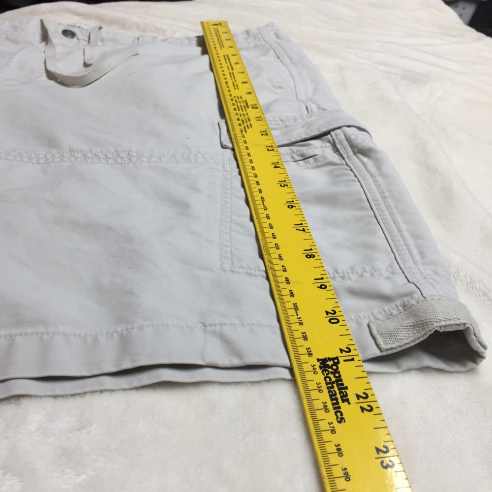 Columbia Cargo Shorts Mens 40 Casual Outdoor Hiking Travel Utility Fishing Lake - Picture 9 of 13